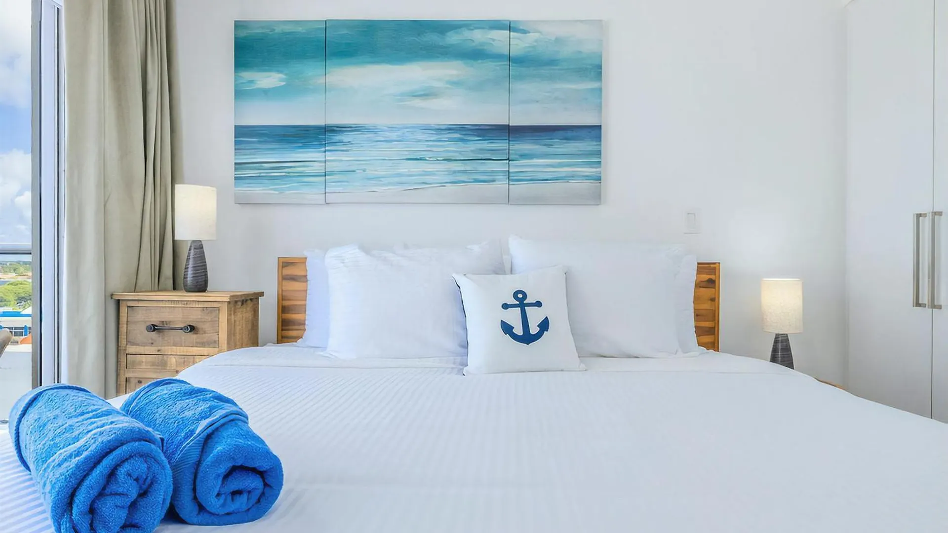 Hh-2Bstd614 - All Shades Of Blue Oceanfront Luxury Condo, Oranjestad 0*,